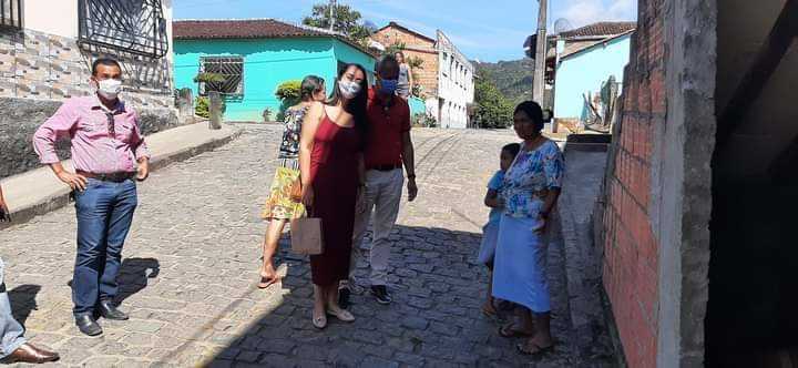 Camacã: Mães de Jacareci recebem lembranças do prefeito Paulo do Gás e do vice-prefeito Rai
